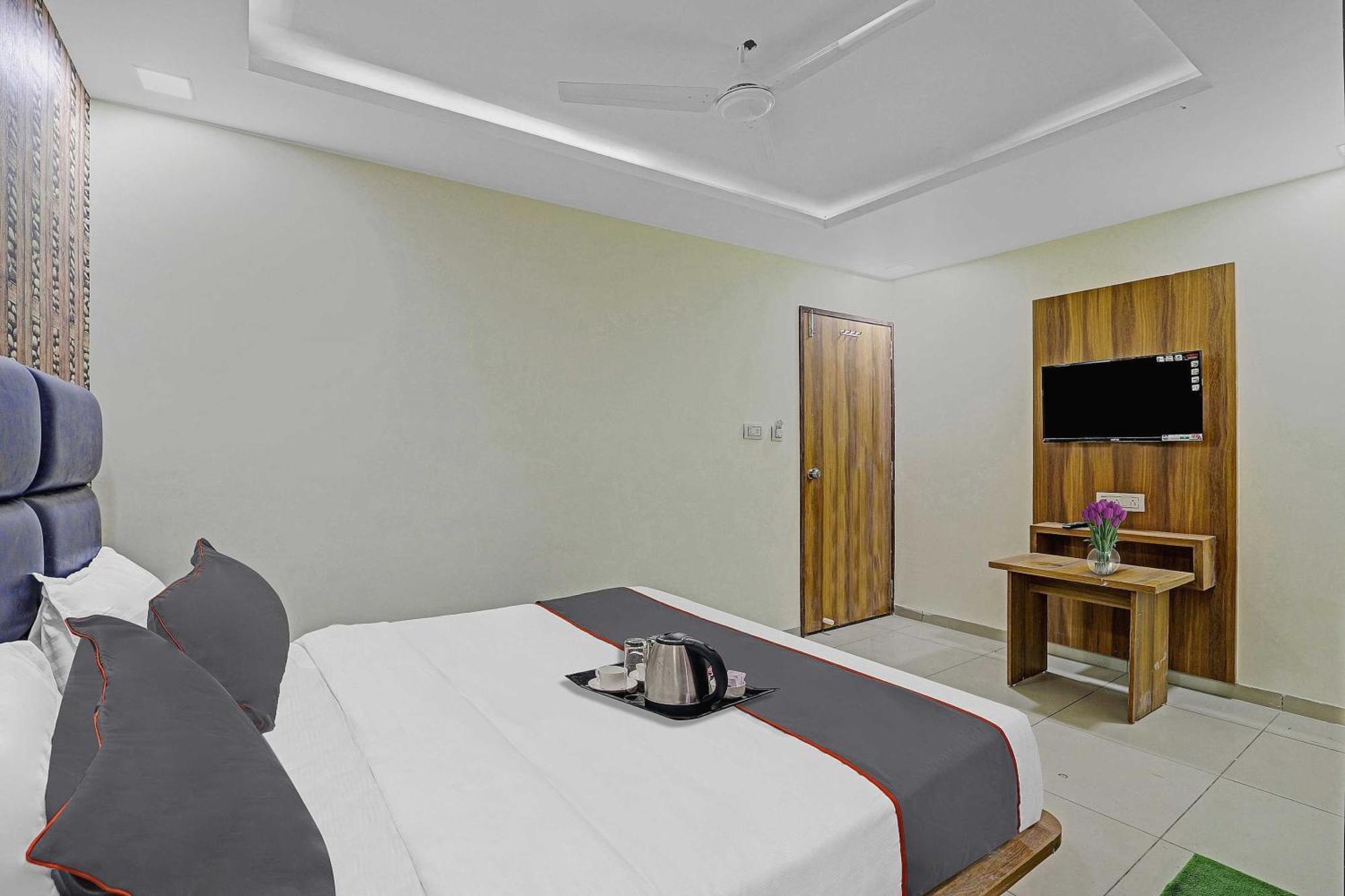 Hotel O Hill View Vadodara Exterior foto
