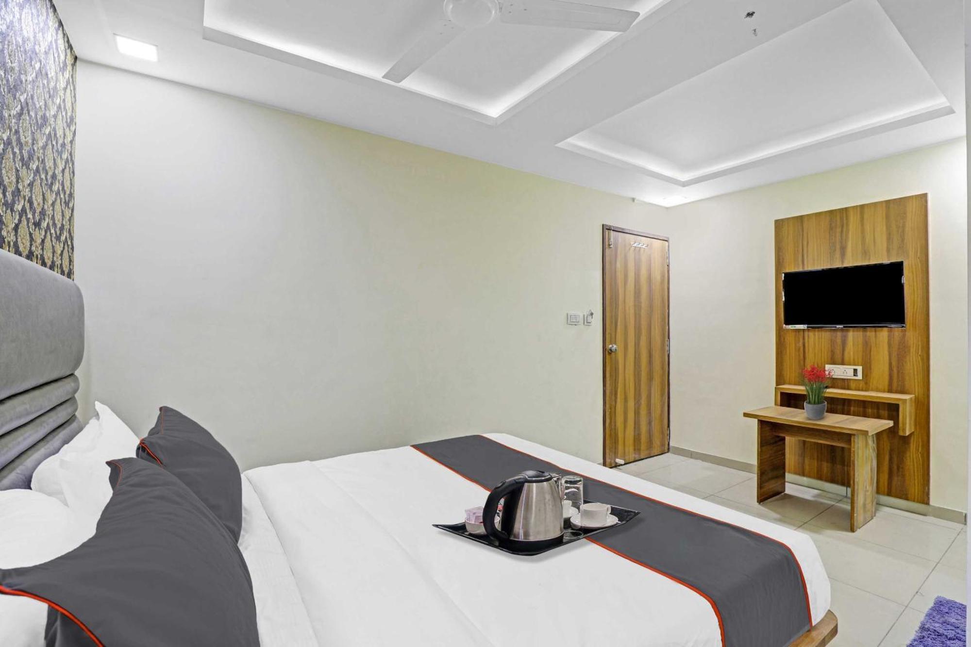 Hotel O Hill View Vadodara Exterior foto